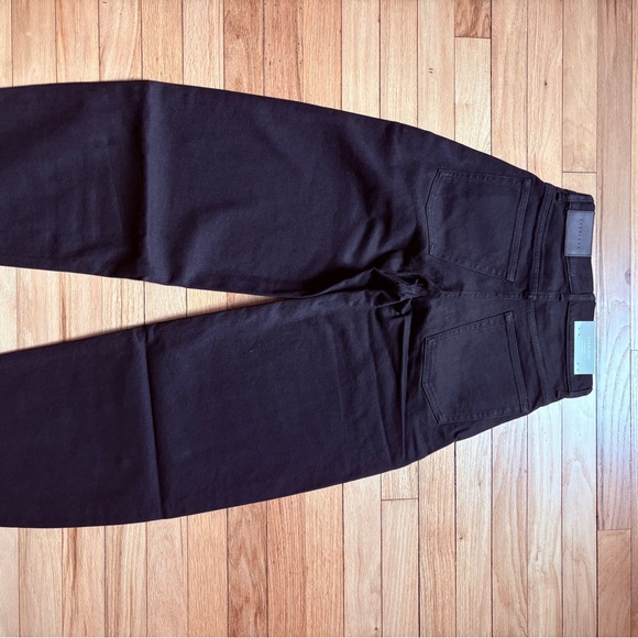 Everlane The Way High Curve Black Denim Jeans size 24,  27 inch inseam NWT - Picture 3 of 3